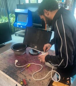 ndis electronics workshop Brisbane - lets get away support services